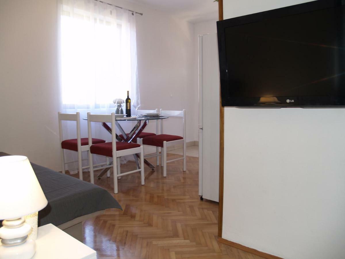 Apartment Vito Ugljan Zewnętrze zdjęcie